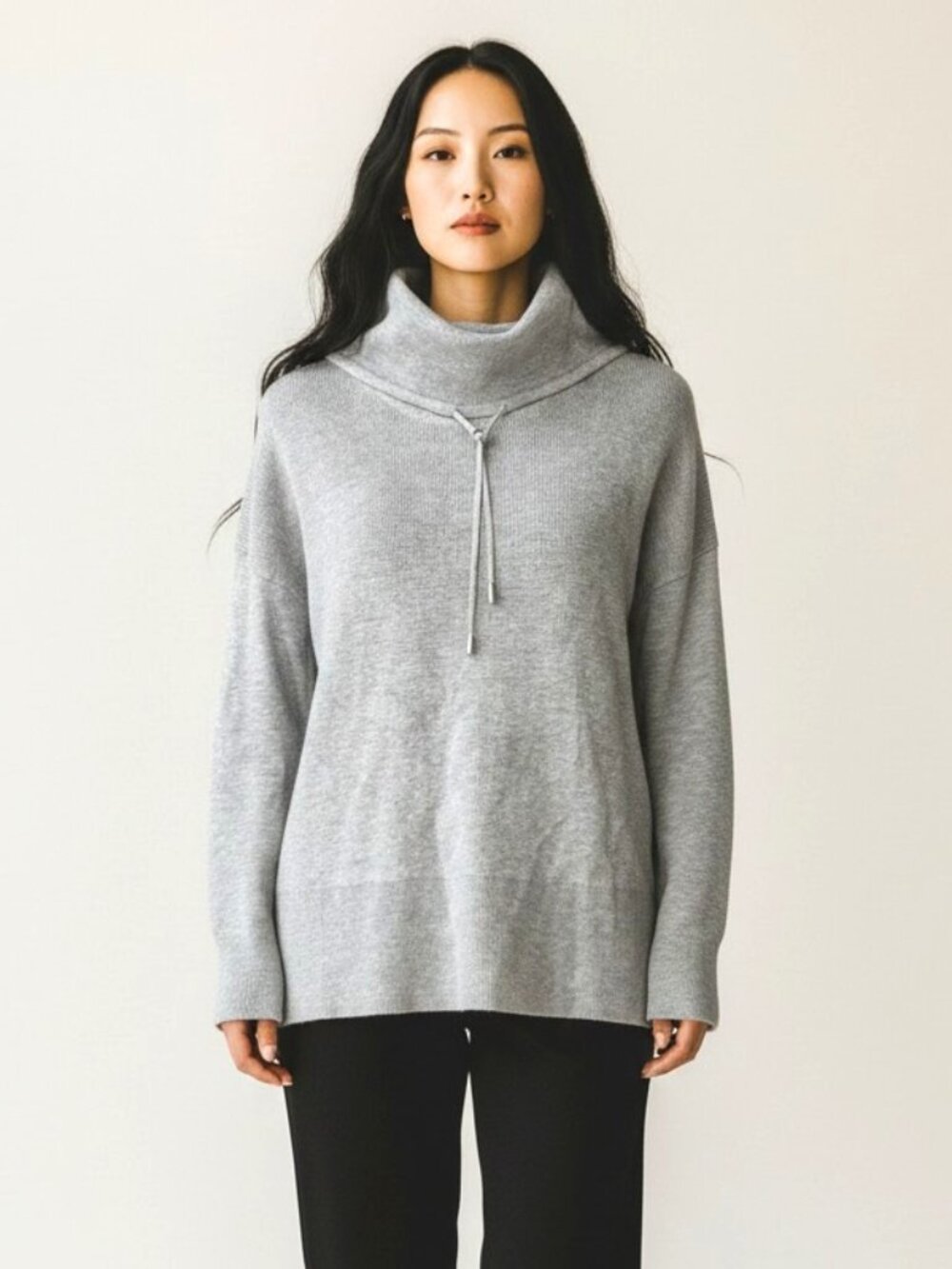 Ellen Tracy Gray Knit Turtleneck Sweater